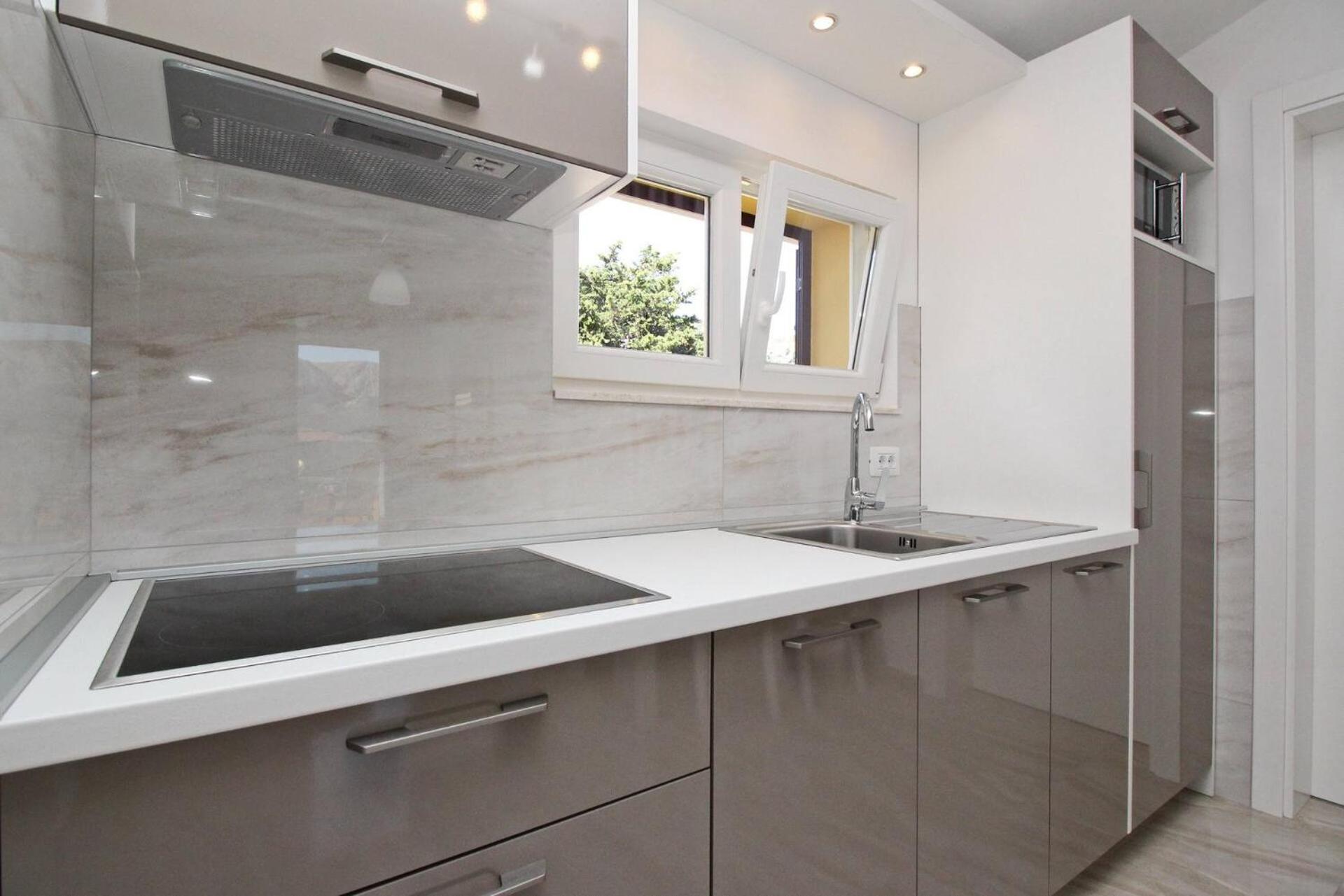 Sunshine Residence Baska Buitenkant foto