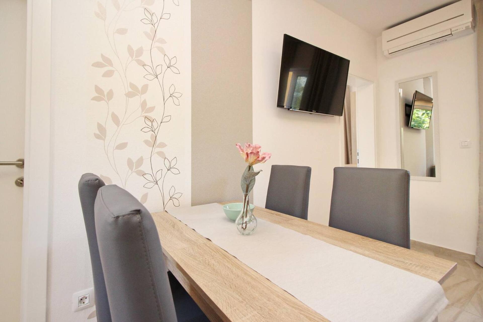 Sunshine Residence Baska Buitenkant foto